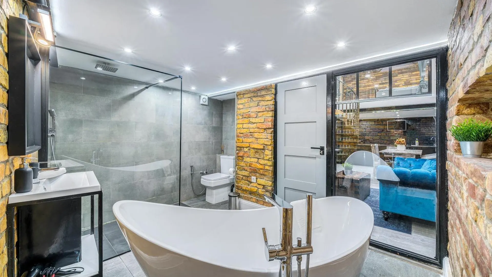 City Center Loft Haven: Modern Elegance Budapešť